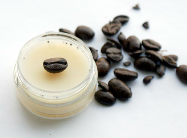 DIY Coffee-infused Undereye Cream | DIY Skin Care Products Essential To Every Man