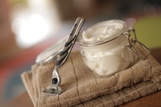 DIY Shaving Cream | Men's Skin Care | How To Make Your Own Chemical-Free Shaving Cream
