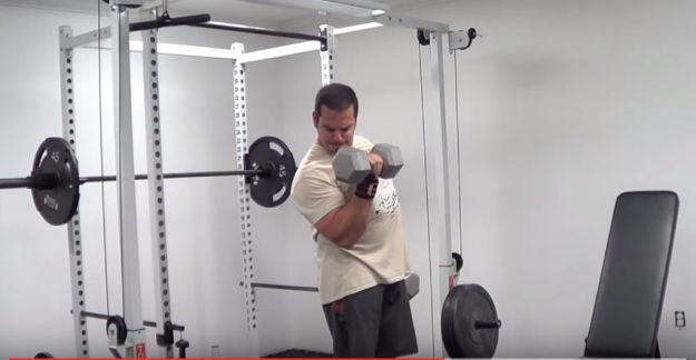 Alternate Dumbbell Curls | Summer Fitness Goals For Men - Get Bigger Arms