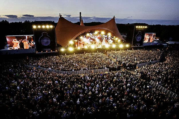 Roskilde | The 9 Biggest Music Festivals Of All Time