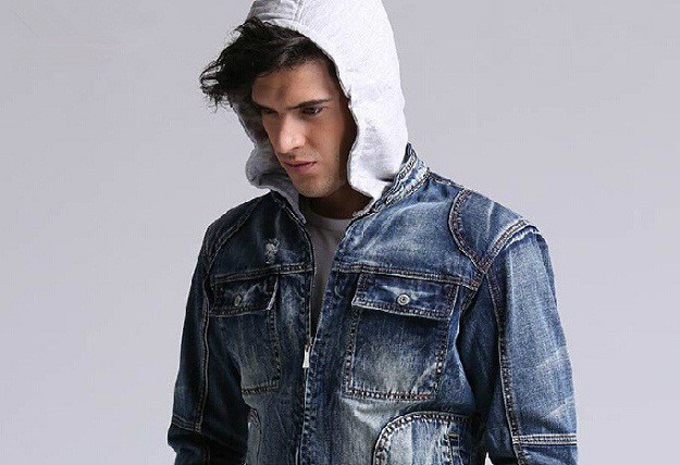 Hooded Denim Jackets During Winter | Why You Should Include Denim Jackets In Your Wardrobe